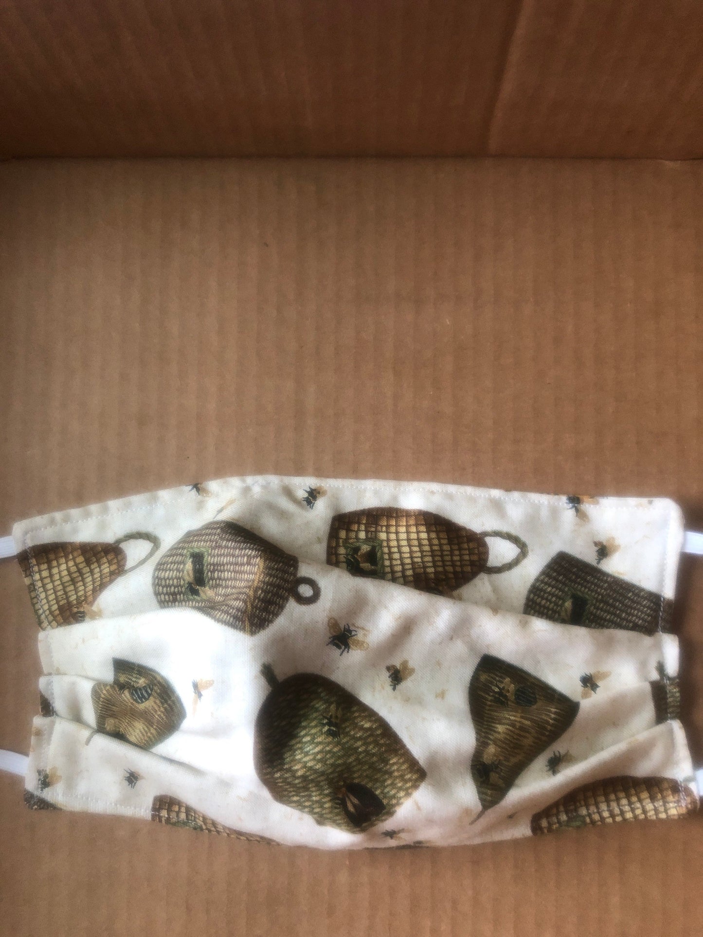 Bee sleep and bees face mask