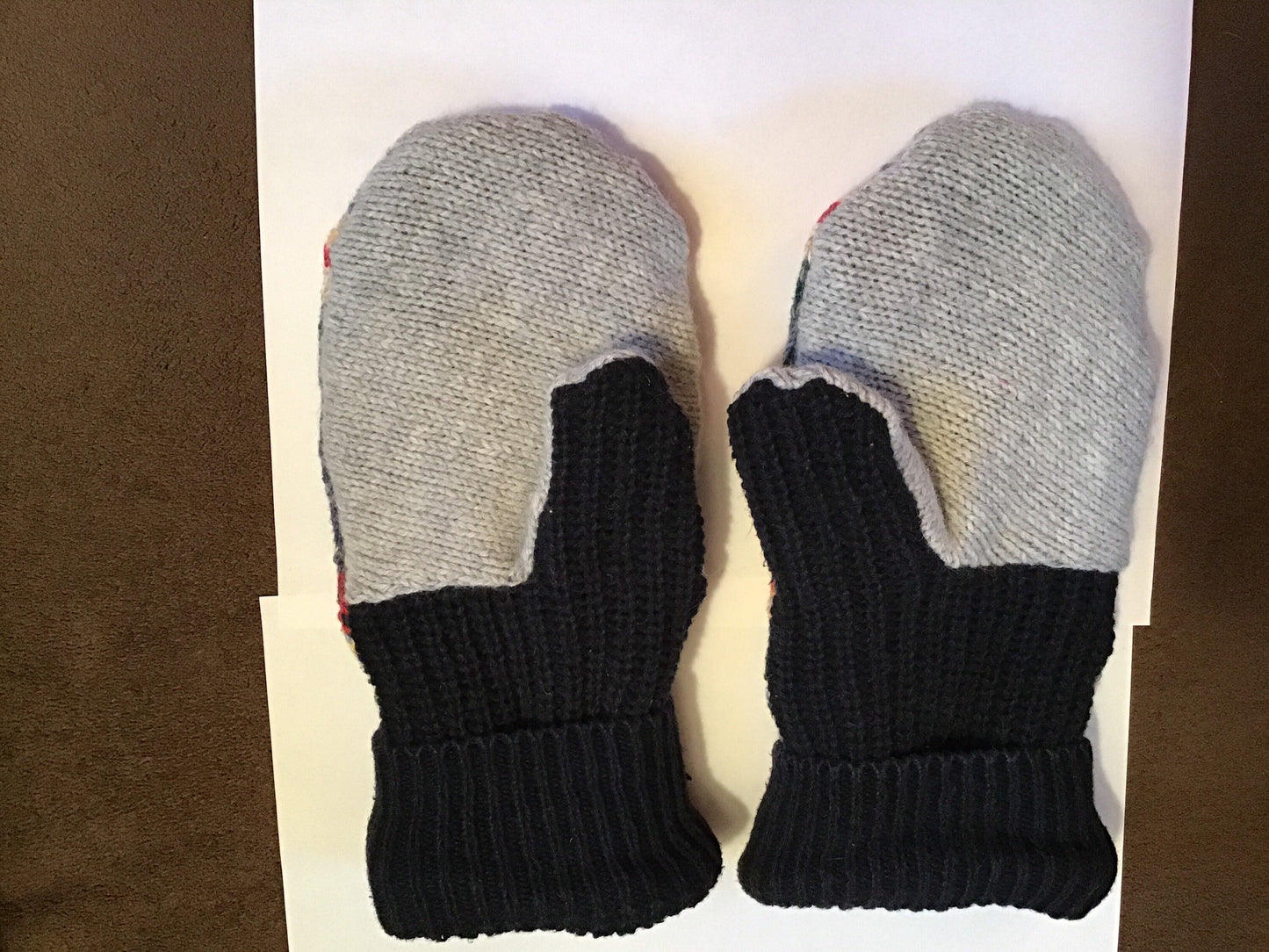Sweater mittens lined with fleece blue multicolor